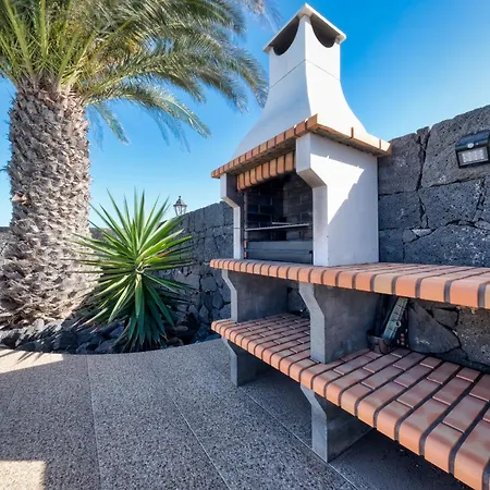Blue Waves House - Heated Pool, Bbq And Bicycles By Lanzarote Prázdninový dům Playa Blanca (Lanzarote)