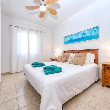 Blue Waves House - Heated Pool, Bbq And Bicycles By Lanzarote * Плайя-Бланка