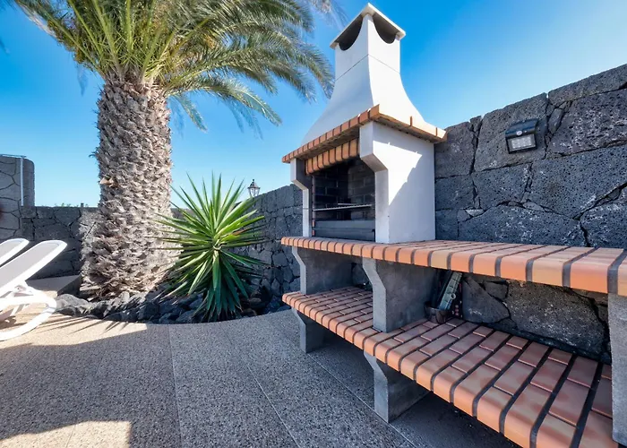 Blue Waves House - Heated Pool, Bbq And Bicycles By Lanzarote 펜션 플라야블랑카