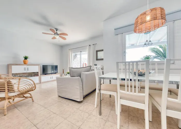 Blue Waves House - Heated Pool, Bbq And Bicycles By Lanzarote Playa Blanca (Lanzarote)