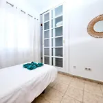 Дом отдыха Blue Waves House - Heated Pool, Bbq And Bicycles By Lanzarote