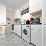 Дом отдыха Blue Waves House - Heated Pool, Bbq And Bicycles By Lanzarote Коста Бланка