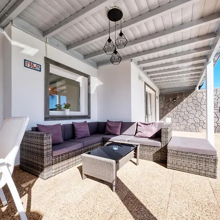 Blue Waves House - Heated Pool, Bbq And Bicycles By Lanzarote * Плайя-Бланка